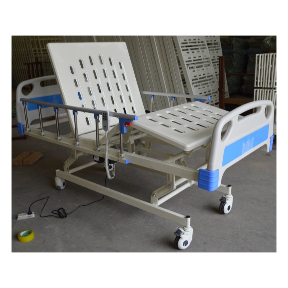 Three-function electric hospital bed, product view 2